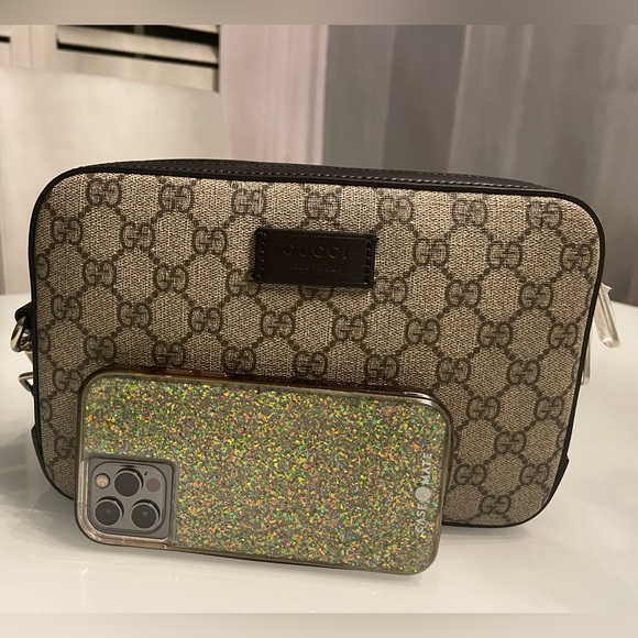 Gucci Wristlet - Picture 9 of 9
